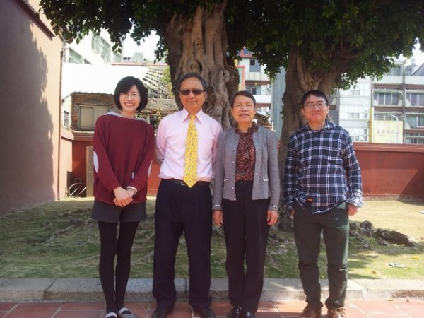 Prof. Tu Cheng-sheng and his wife, Prof. Chen Fang-mei, A Cultural Exploration of Confucius Temple in Changhua