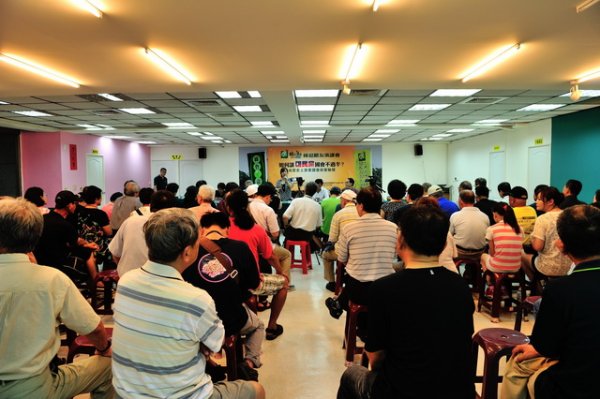 Beans Talk Listener Club - How to Make KMT Congress Seats Less Than Half