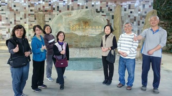 Teacher Cheng Cheng-yu's(鄭正煜) Family Visits Holy Mountain