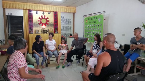 Tati(Daixde) Hualien Hall Congregation