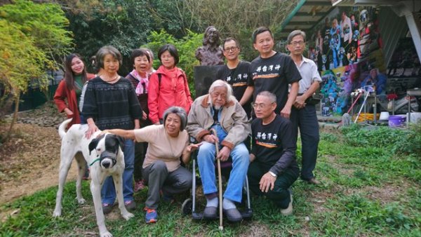 Su Beng Ojisan(Tsan-chu 贊主) Visits Taiwan Heros Shrine & Su Beng's Bronze Statue