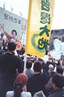 Thumb020.jpg (49444 bytes)