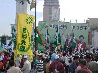 Thumb026.jpg (70459 bytes)