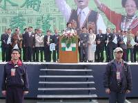 Thumb035.jpg (68442 bytes)