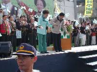 Thumb056.jpg (67452 bytes)