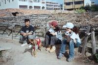 Thumb017.jpg (76392 bytes)