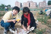 Thumb032.jpg (78792 bytes)