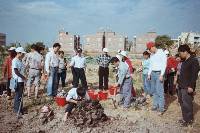 Thumb048.jpg (70346 bytes)