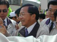 Thumb028.jpg (46526 bytes)