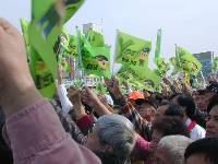 Thumb035.jpg (55846 bytes)