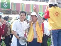 Thumb047.jpg (62075 bytes)