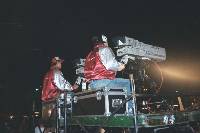 Thumb001.jpg (41548 bytes)