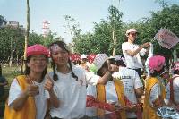 Thumb027.jpg (68795 bytes)