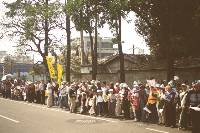 Thumb044.jpg (79485 bytes)