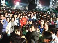 Thumb030.jpg (83791 bytes)