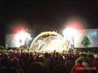 Thumb053.jpg (43562 bytes)