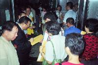 Thumb002.jpg (66777 bytes)