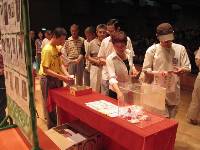 Thumb111.jpg (63161 bytes)