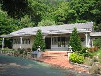 Thumb050.jpg (97984 bytes)