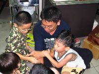 IMG_2421.JPG (121786 bytes)