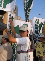 IMG_2601.JPG (109441 bytes)