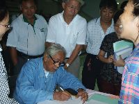 PIC_0024.JPG (109442 bytes)