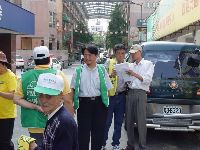 DSC05455.JPG (128314 bytes)