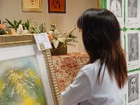 DSC06178.JPG (103056 bytes)