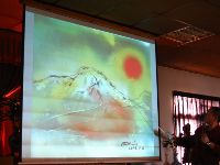 e (4).JPG (84885 bytes)