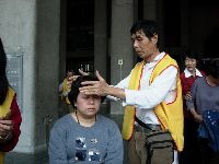 0227-016.JPG (96136 bytes)