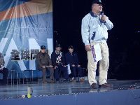 0228-011.JPG (127132 bytes)