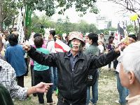 0326_05.JPG (154204 bytes)