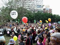 0326_10.JPG (173932 bytes)