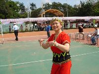 0430_007.JPG (131517 bytes)