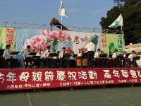 0430_038.JPG (125371 bytes)