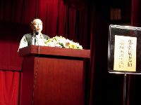 0528_03.JPG (70336 bytes)