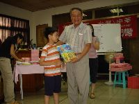 0604_32.JPG (96397 bytes)