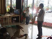 Action_010.JPG (122392 bytes)