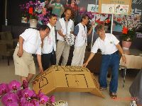 Action_013.JPG (117596 bytes)