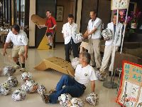 Action_014.JPG (126650 bytes)