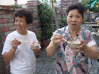 Moon Festival _001.JPG (123040 bytes)