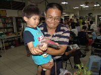 Moon Festival _043.JPG (108681 bytes)