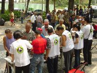 activities_011.JPG (151668 bytes)