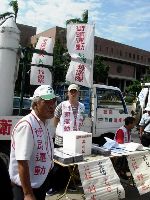 0925_042.jpg (126146 bytes)