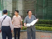 lawbreaker_002.JPG (129154 bytes)