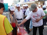 1106_007.JPG (75467 bytes)