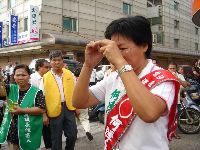 1106_031.JPG (82238 bytes)