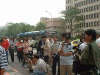 protest_007.JPG (114754 bytes)