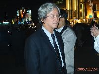 1124_004.JPG (90791 bytes)