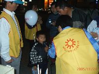 1124_028.JPG (102429 bytes)